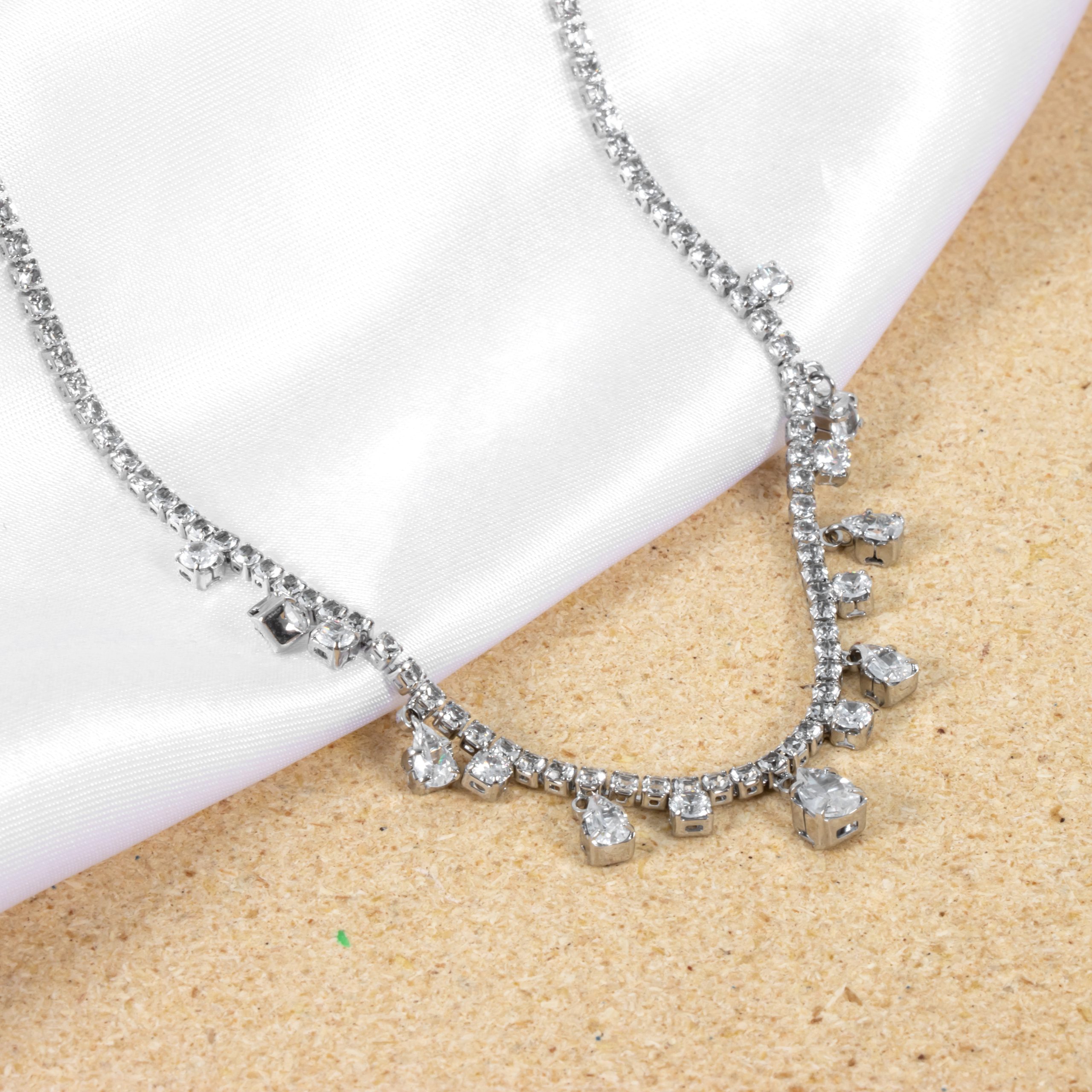 Fashionable Classic Titanium Metal Diamond Chain Necklace - Trendy Jewellery Present for Ladies