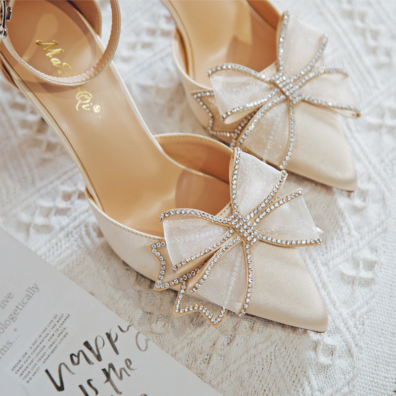 New Ladies's Summer season Pointed Sandals: Crystal Bow Excessive Heels for Weddings and Banquets, Two Put on Types in White