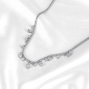 Fashionable Classic Titanium Metal Diamond Chain Necklace – Trendy Jewellery Present for Ladies